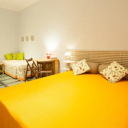 Giavi House شقة روما